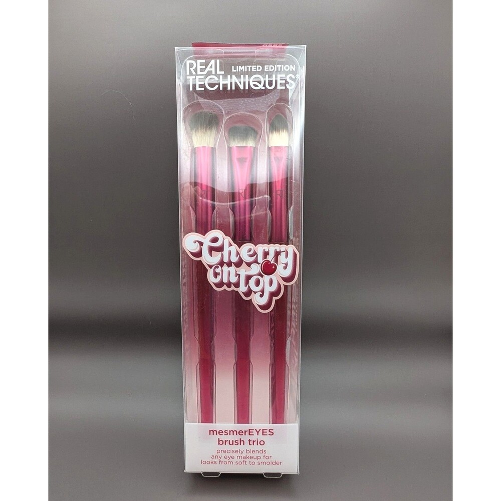 Real Techniques Cherry On Top MesmerEYES Eyeshadow Brush Set, 3 Piece NEW